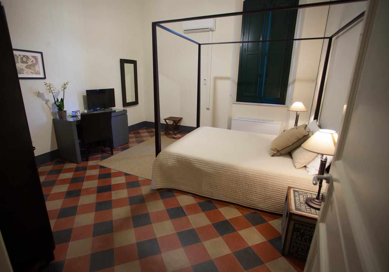 Le Stanze Del Capotreno Bed and Breakfast Bagheria Eksteriør billede